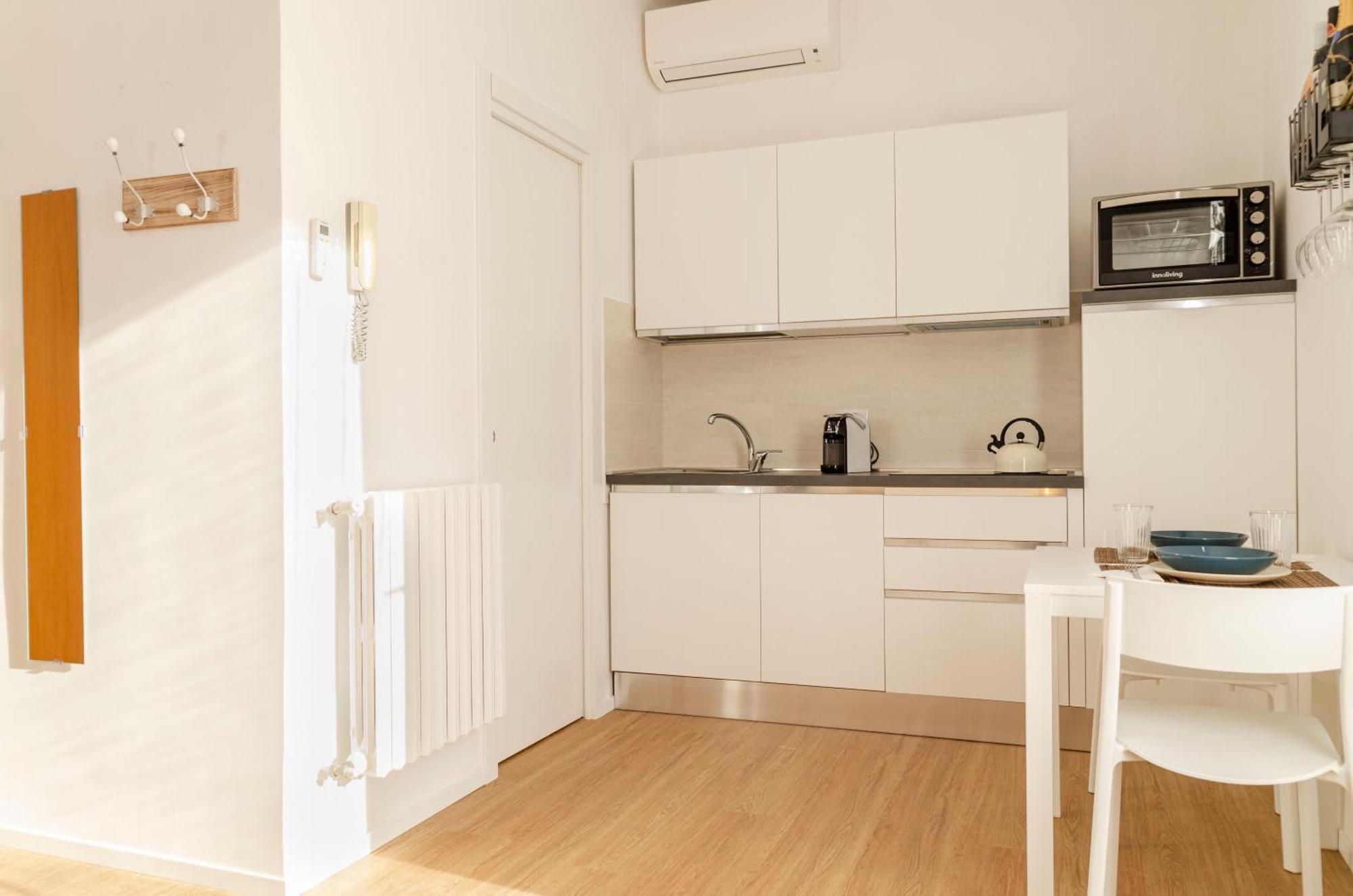 Fabulous 90mq Penthouse With Jacuzzi In Center Apartamento *